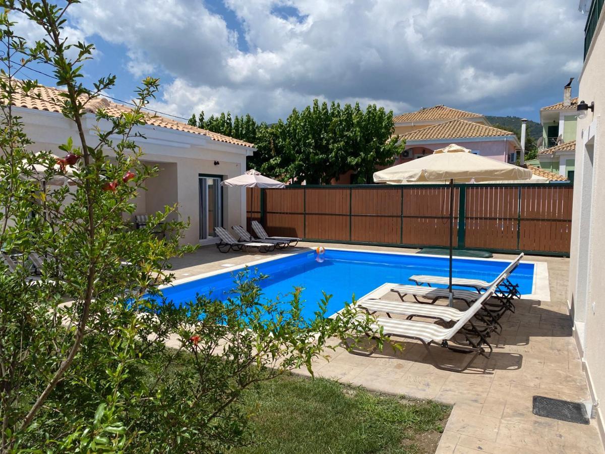 Anthemis Luxury Villas Kariotai ภายนอก รูปภาพ