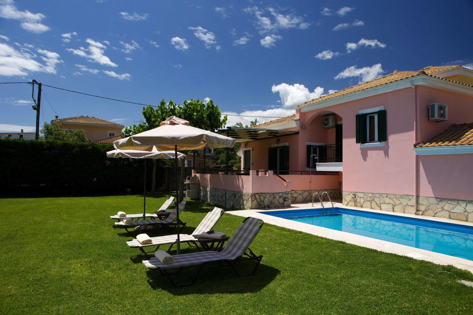 Anthemis Luxury Villas Kariotai ภายนอก รูปภาพ
