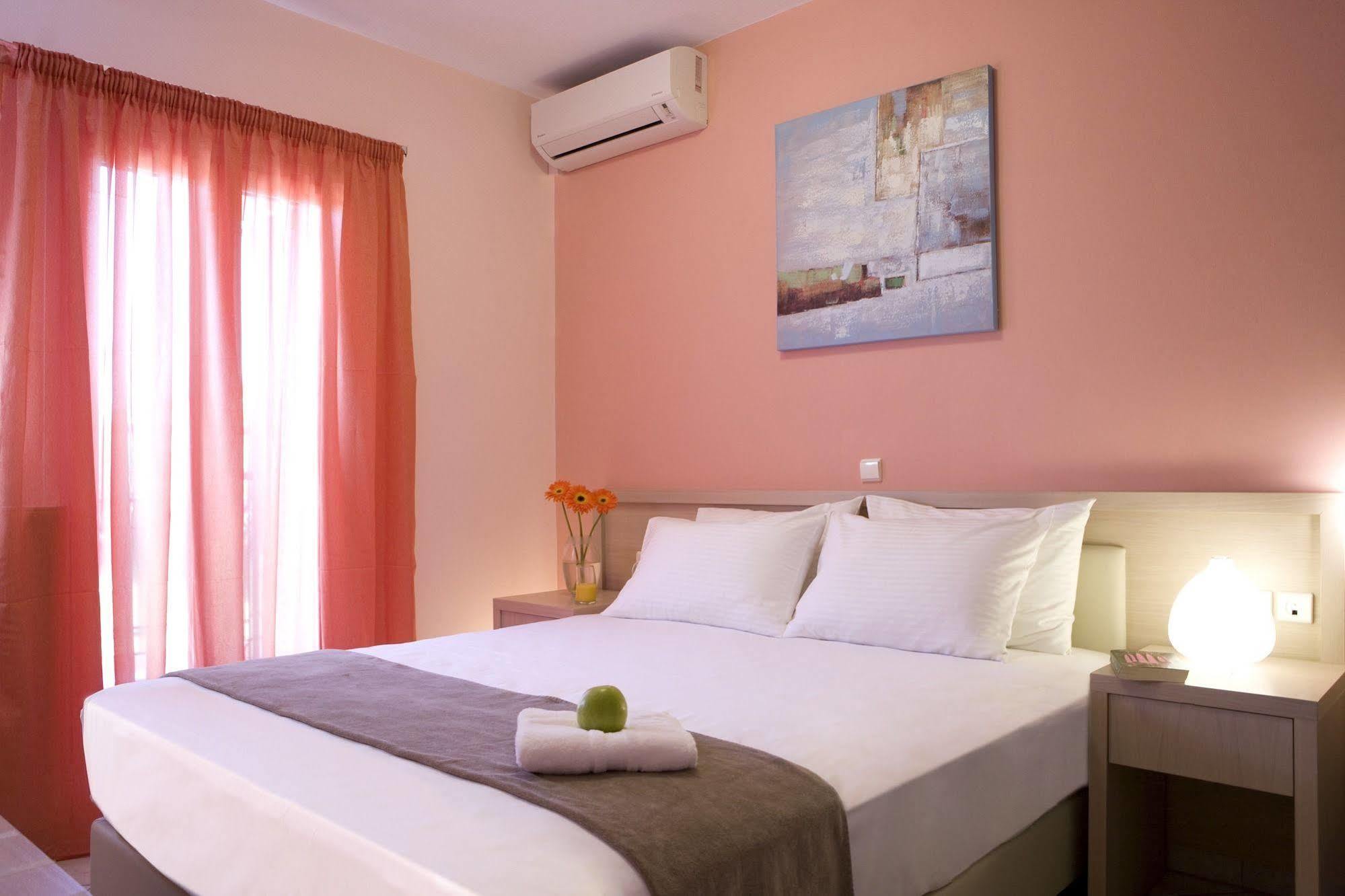Anthemis Luxury Villas Kariotai ภายนอก รูปภาพ