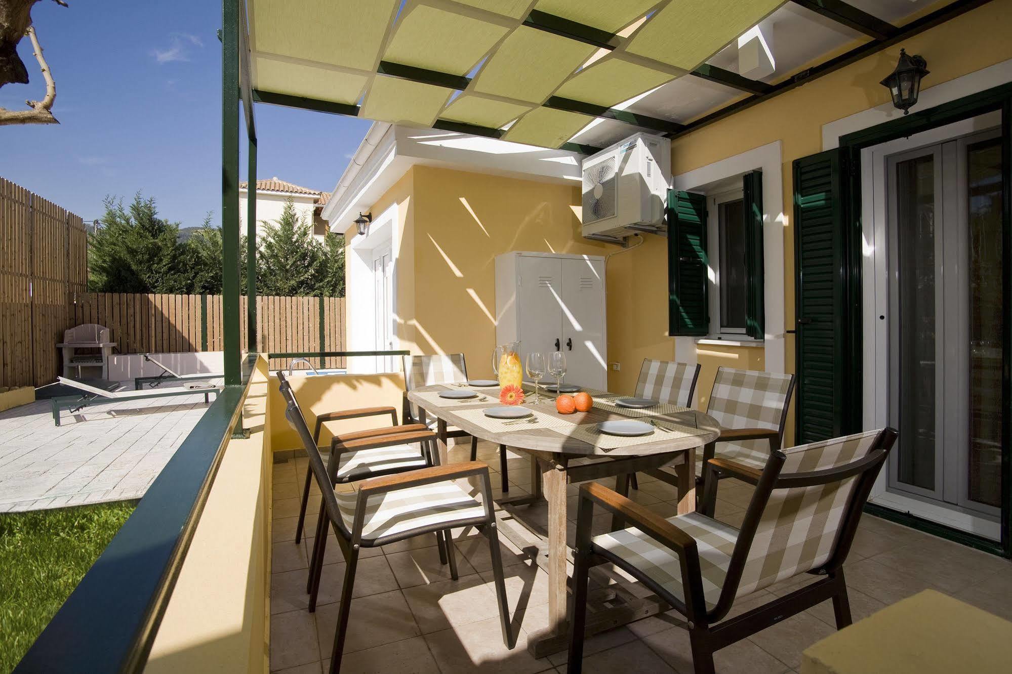 Anthemis Luxury Villas Kariotai ภายนอก รูปภาพ